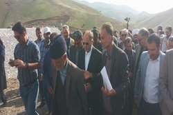 بازدید وزیر جهاد کشاورزی از پروژه سد آناهیتا در شهرستان کنگاور